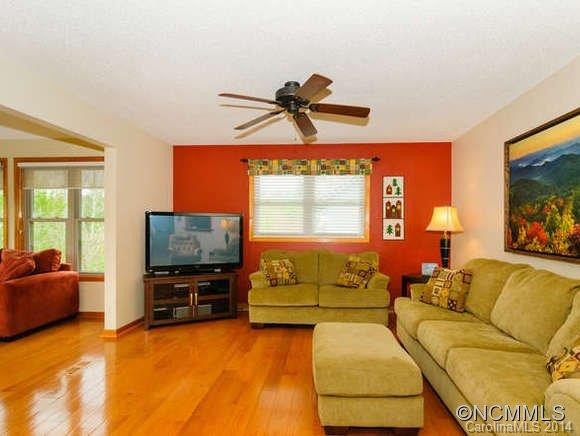 9 Zachary Ridge Road - Photo 3