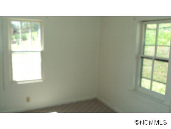 439 Dillard Town - Photo 12