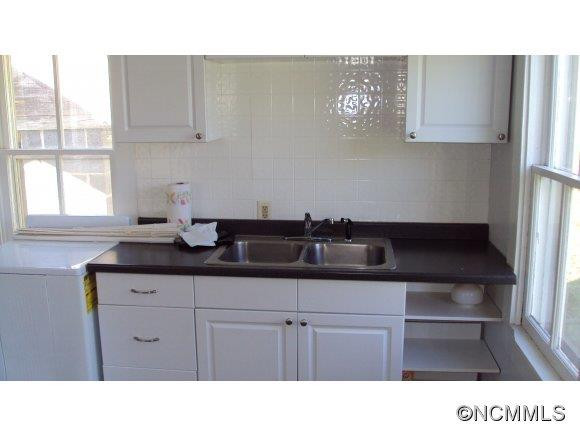 439 Dillard Town - Photo 7