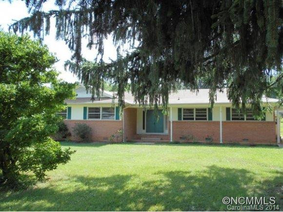 112 CASTLE ROCK DRIVE - Photo 2
