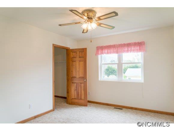 76 Beech Glen Dr - Photo 9