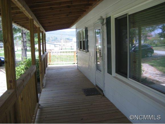 110 Cloverdale Drive - Photo 19