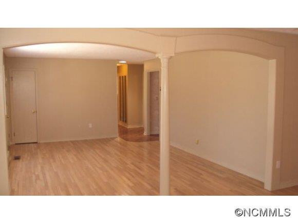 437 Dillard Town - Photo 21