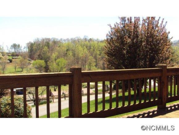 437 Dillard Town - Photo 7