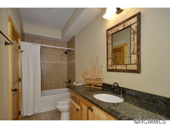79 Ashworth Avenue - Photo 14
