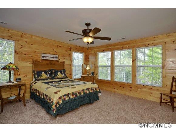 79 Ashworth Avenue - Photo 8
