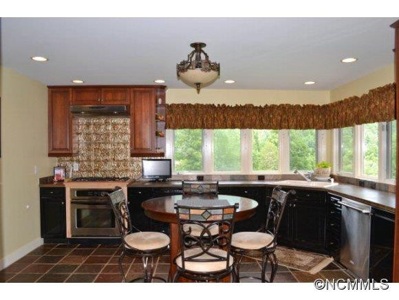 748 Blue Ridge Drive North - Photo 8