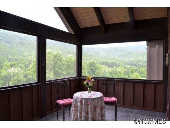 748 Blue Ridge Drive North - Photo 9