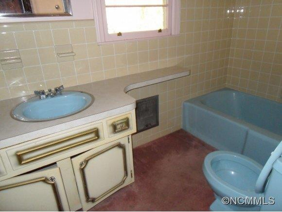 1613 Sherman Drive - Photo 13