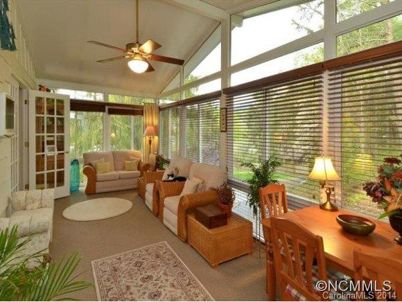 6 Wisteria Drive - Photo 9