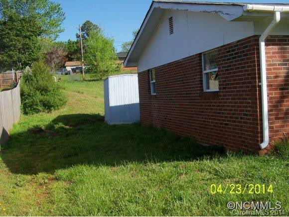 164 Greenfield Drive - Photo 2