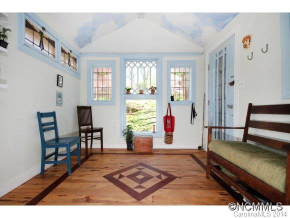 123 Forest Hill Drive - Photo 4