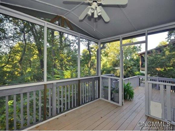 50 WOODVALE AVENUE - Photo 18