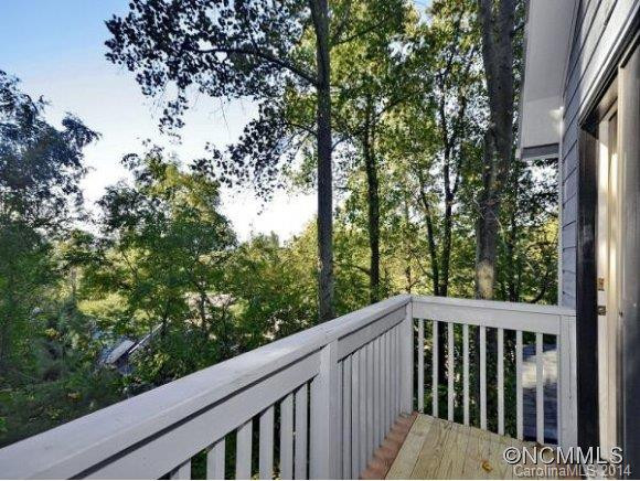 50 WOODVALE AVENUE - Photo 22