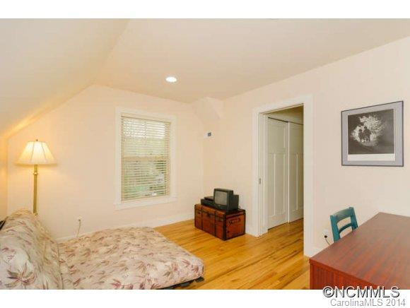 136 Salola Street - Photo 14