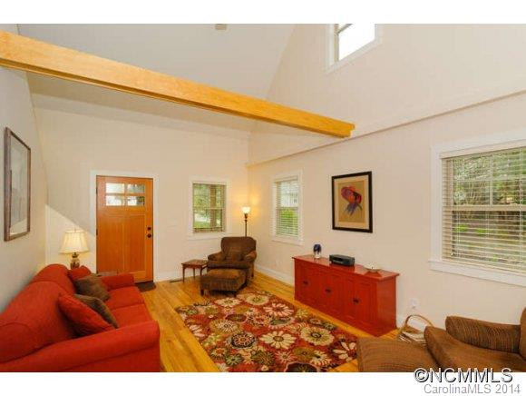 136 Salola Street - Photo 4
