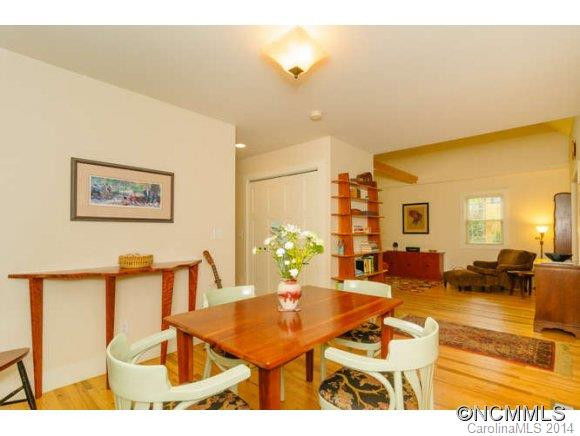 136 Salola Street - Photo 10