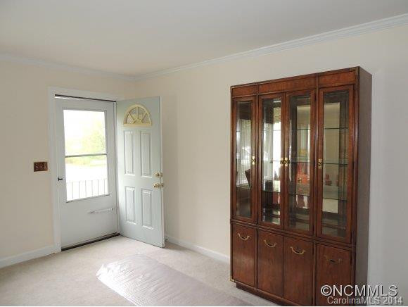3113 Cheryl Drive - Photo 2
