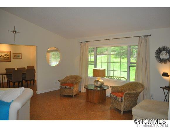 441 Hunters Glen Lane - Photo 5
