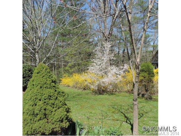 17 Grove Circle - Photo 6