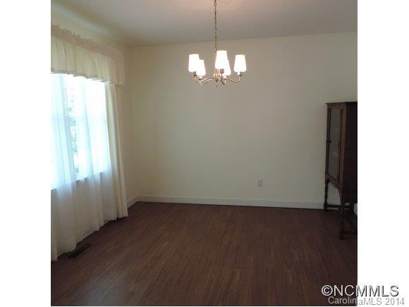 17 Grove Circle - Photo 9