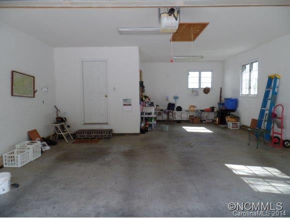  - Photo 16