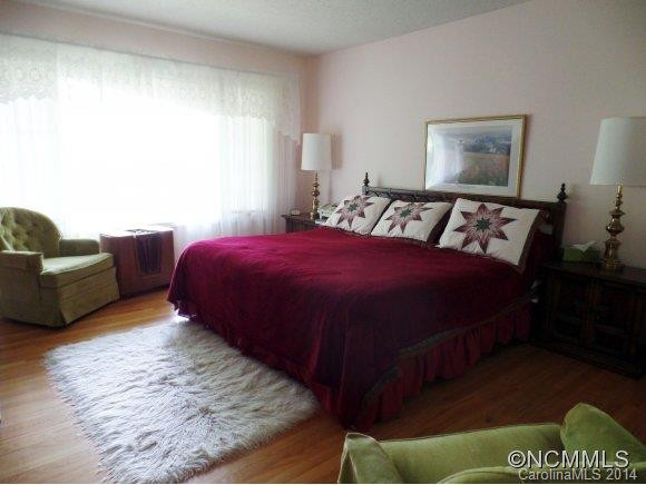  - Photo 9