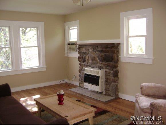 69 McLean - Photo 2
