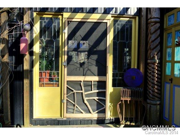 234 Buddha Lane - Photo 2
