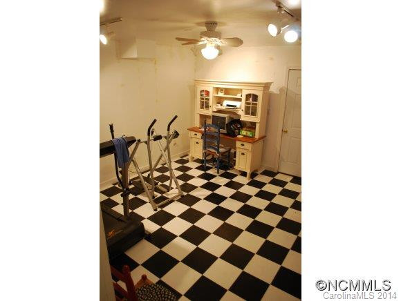 16 Lawson Lane - Photo 12