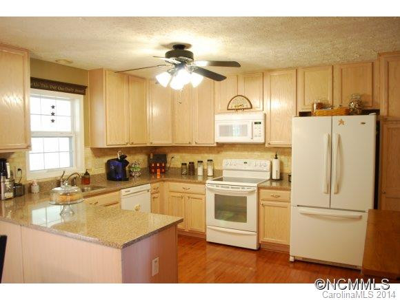 16 Lawson Lane - Photo 6