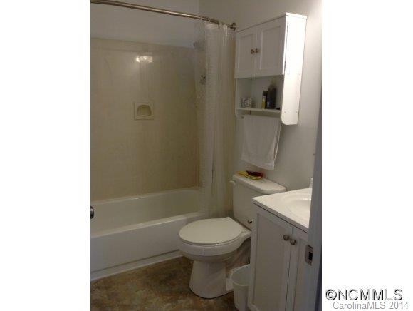 20 Springside Drive - Photo 11