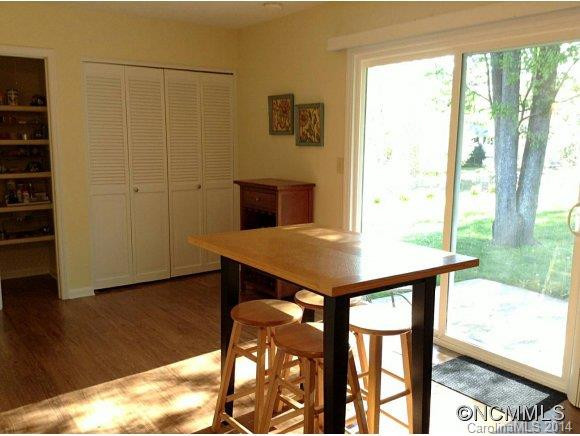 20 Springside Drive - Photo 7