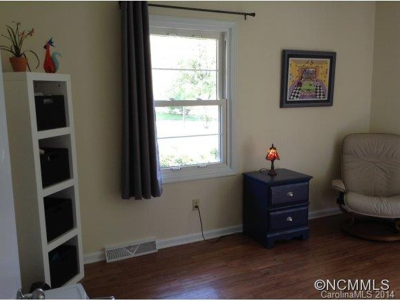 20 Springside Drive - Photo 10
