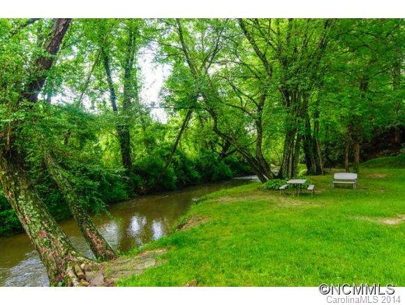 23 Meadow Brook Drive - Photo 2