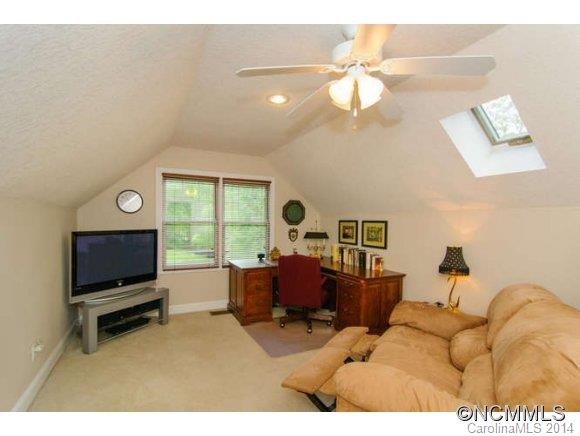 23 Meadow Brook Drive - Photo 20