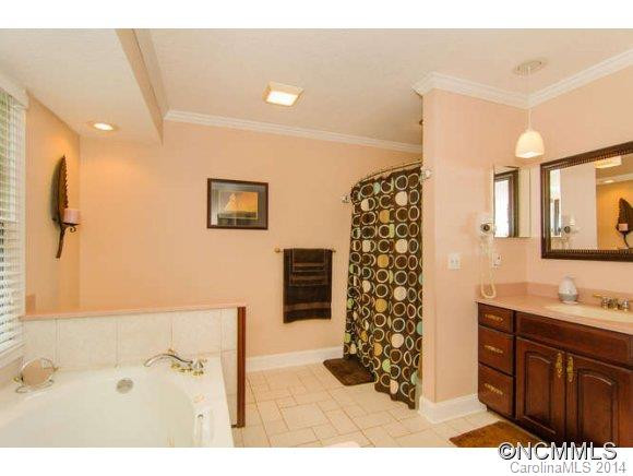 23 Meadow Brook Drive - Photo 8