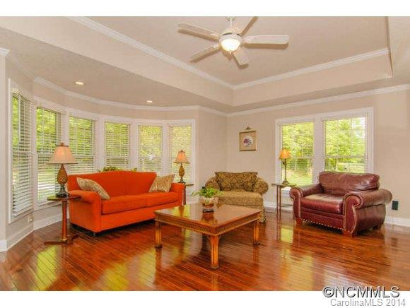 23 Meadow Brook Drive - Photo 10