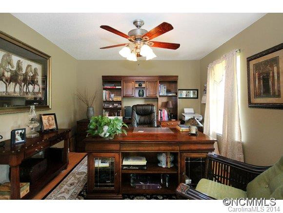 129 Farm Valley Court - Photo 22