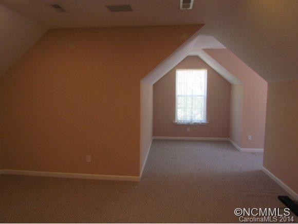 150 Acorn Alley - Photo 13