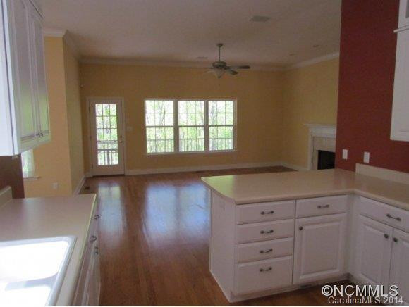 150 Acorn Alley - Photo 8