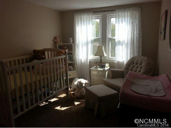 12 Triple Oak Drive - Photo 11