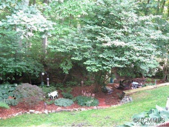 4 Bramblewood Rd #8 - Photo 11