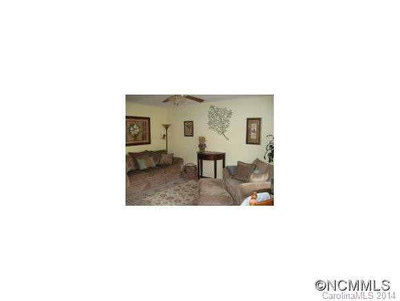 4 Bramblewood Rd #8 - Photo 5