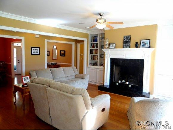 16 Hillside Drive - Photo 7
