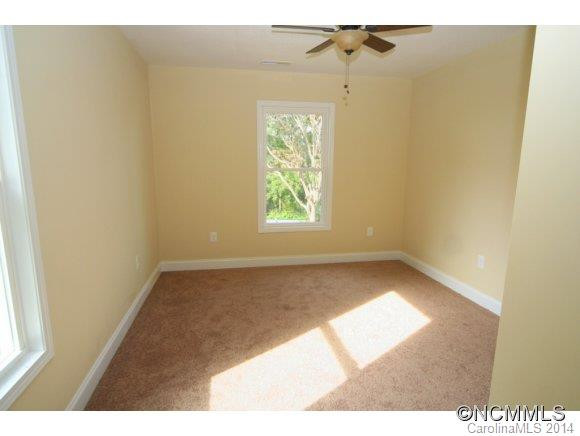 143 Powell Street - Photo 12