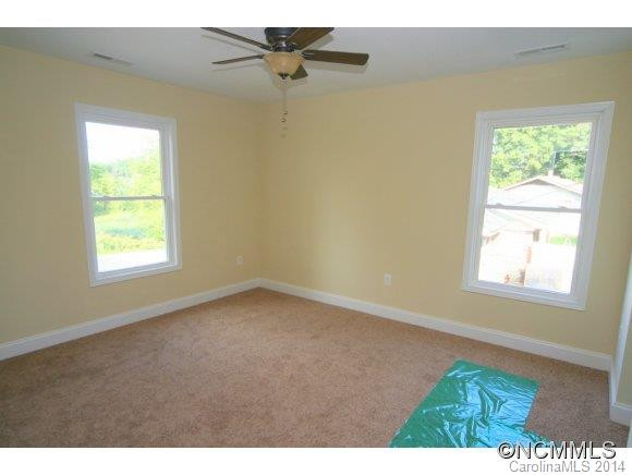143 Powell Street - Photo 8