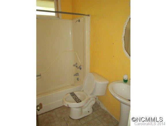 490 McDevitt Rd - Photo 11