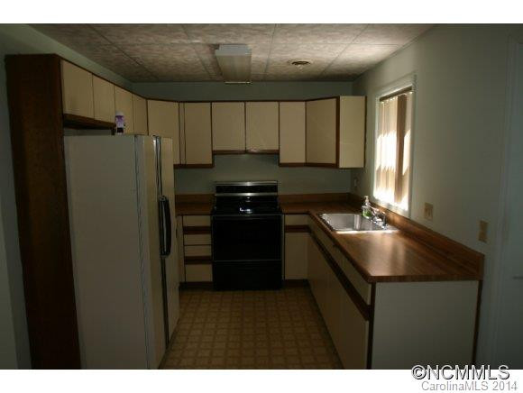 2752 Gerton Highway - Photo 19