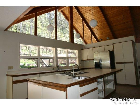 2752 Gerton Highway - Photo 10